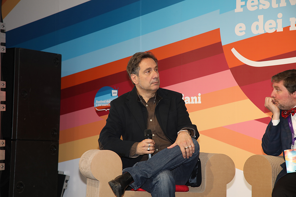 Festival della TV e dei Nuovi Media 2019_087.jpg - FESTIVAL DELLA TV E DEI NUOVI MEDIA 2019 A come Ambiente Le tematiche ambientaliste: dalla cronaca delle catastrofi naturali alla formazione di una vera e propria cultura della prevenzione. Luca Mercalli, Ermete Realacci, Angelo Robotto, Mario Tozzi con Rosy Battaglia